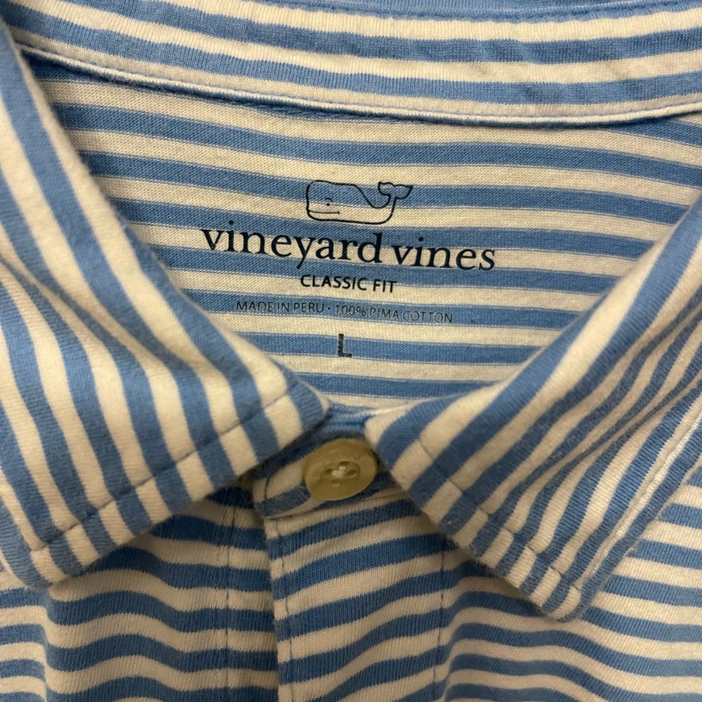 Men’s Vineyard Vines Blue/White striped polo. Size L